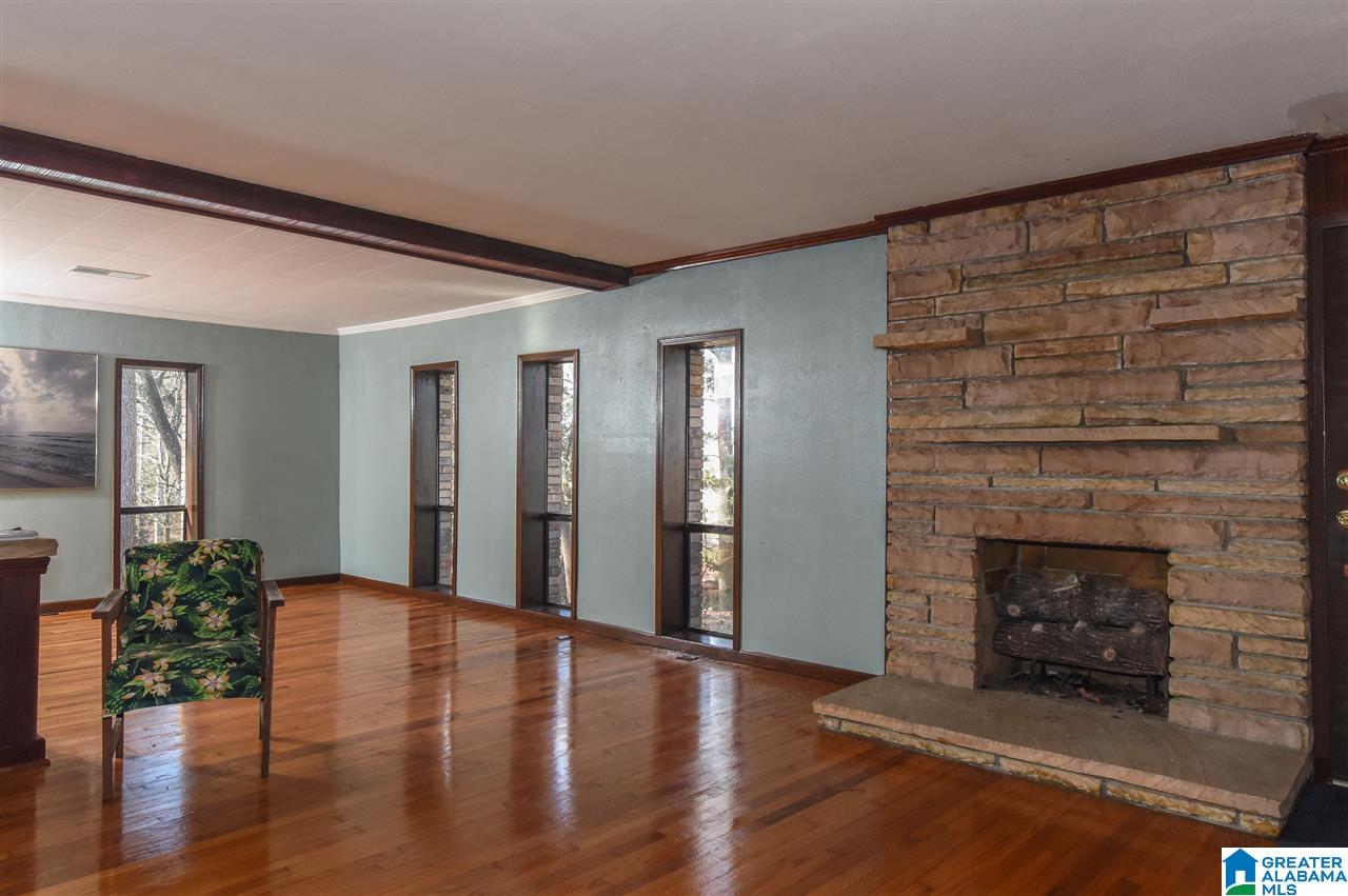 247 Tarrant Road Gardendale, AL 35071 - Photo 8 of 50