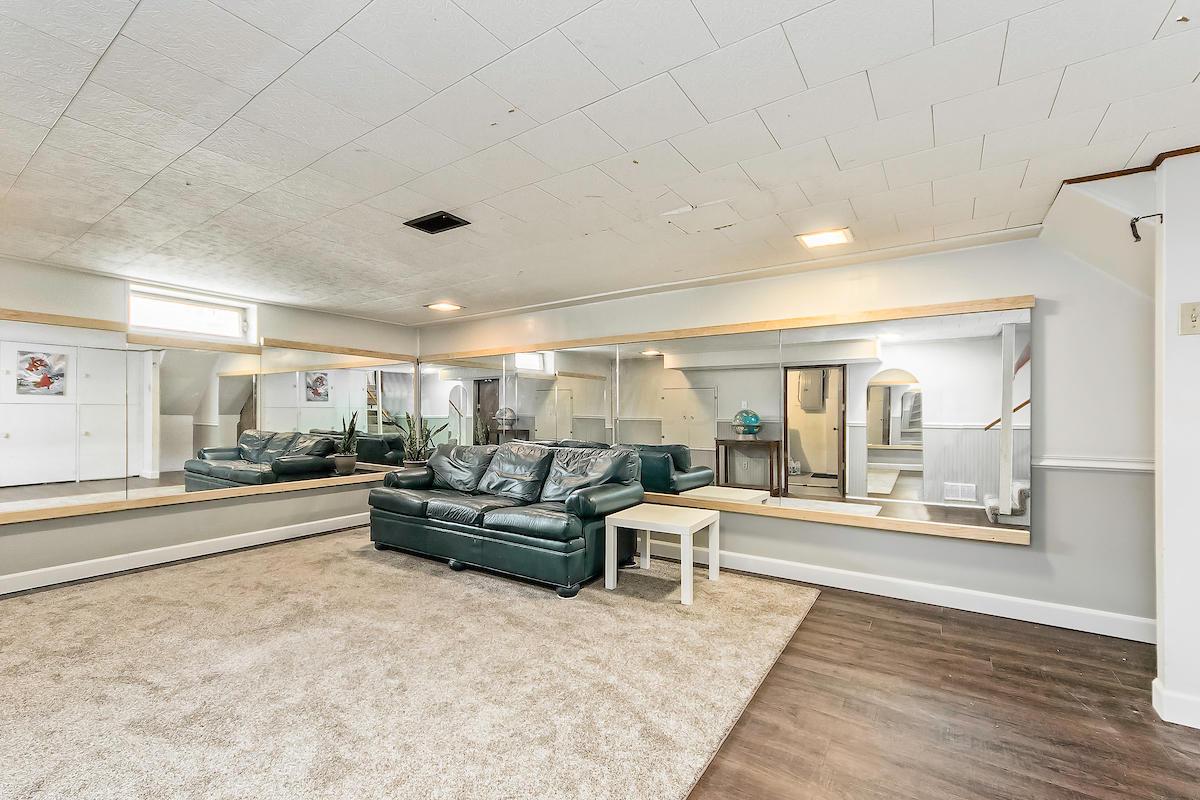 4294 Danforth Road Columbus, OH 43224 - Photo 11 of 22 Gallery Image 11