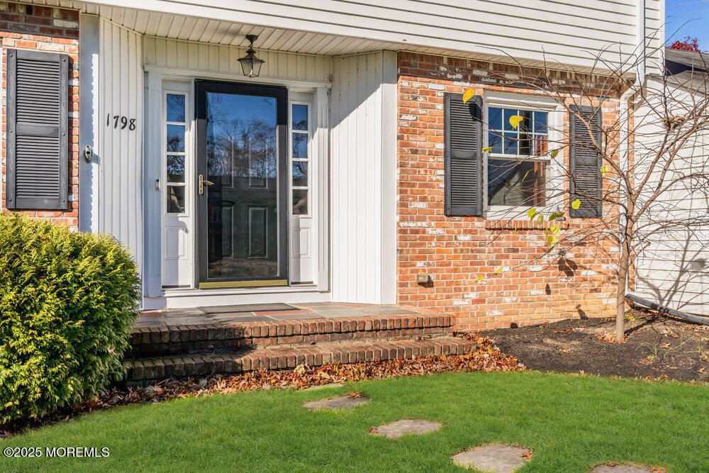 1798 Todd Road Toms River, NJ 08755 - Photo 4 of 61 a front view of a house with garden