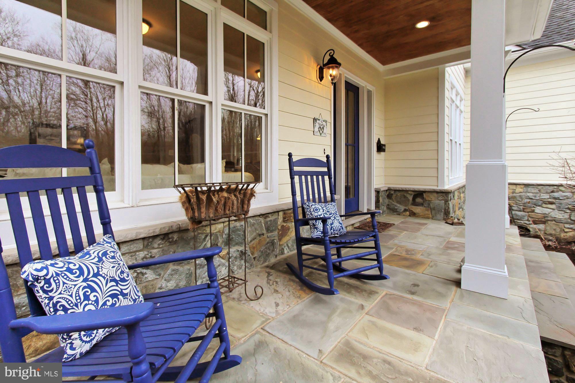 7380 Clifton Road Clifton, VA 20124 - Photo 4 of 73 Gallery Image 4