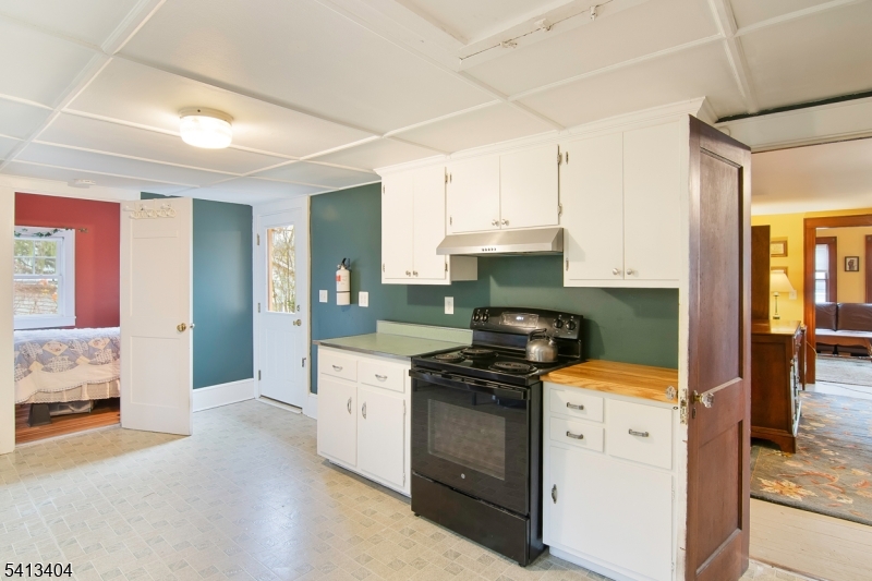 43 Estling Lake Road Denville, NJ 07834 - Photo 14 of 24