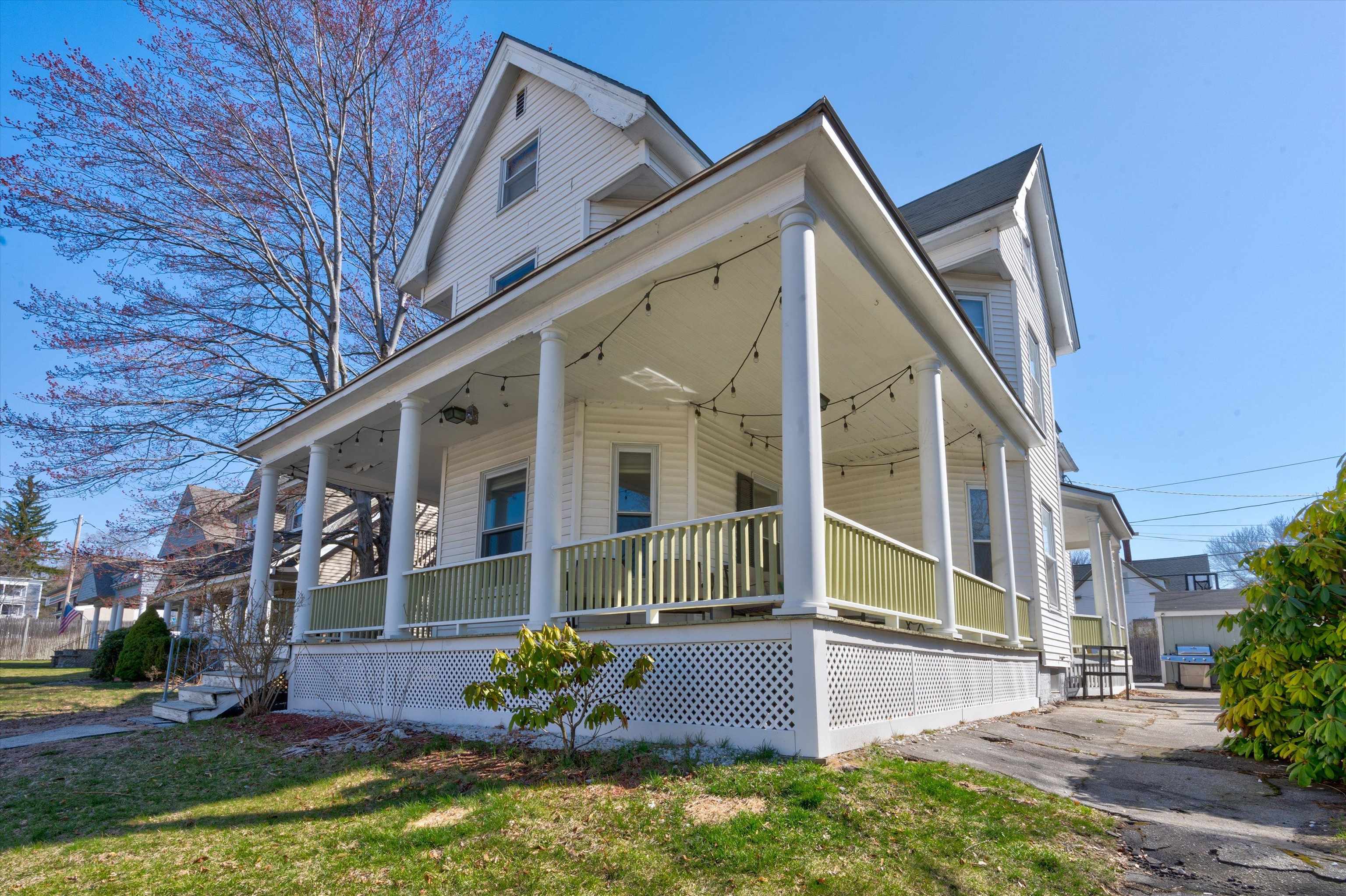 893 Union Street Manchester, NH 03104 - Photo 1 of 28 Gallery Image 1