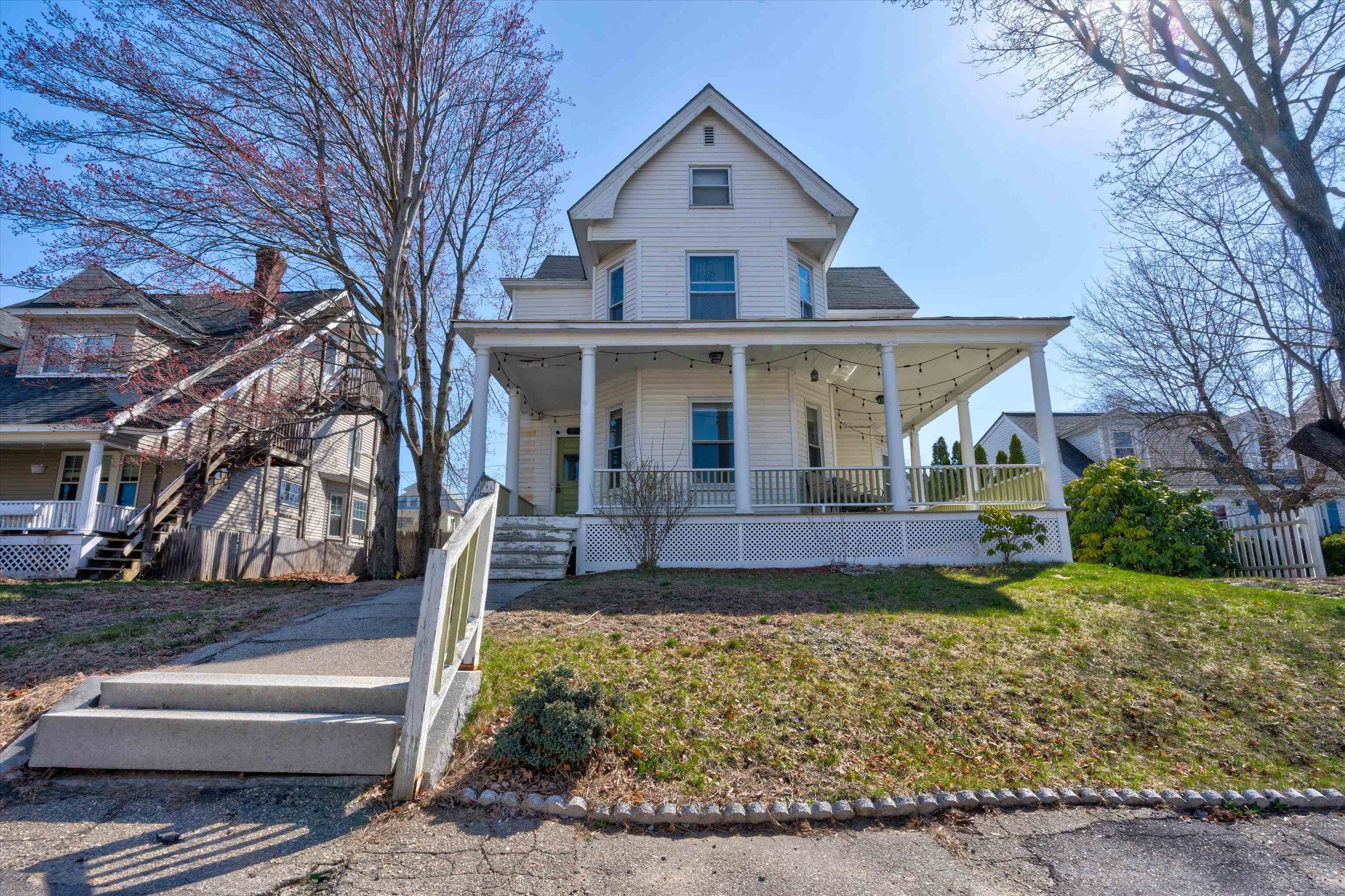 893 Union Street Manchester, NH 03104 - Photo 25 of 28 Gallery Image 25