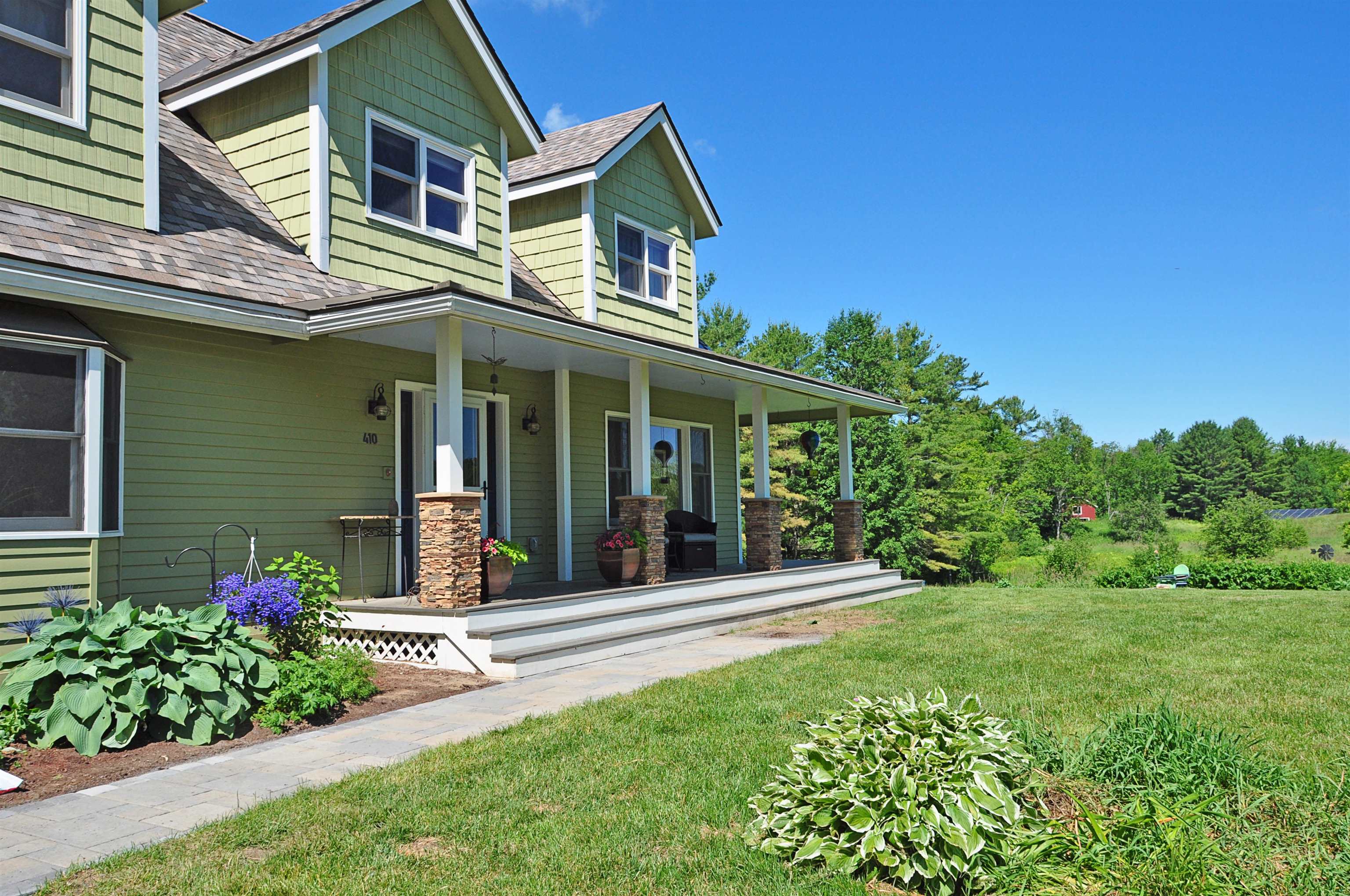 410 Pond Brook Road Colchester, VT 05446 - Photo 2 of 40 Gallery Image 2