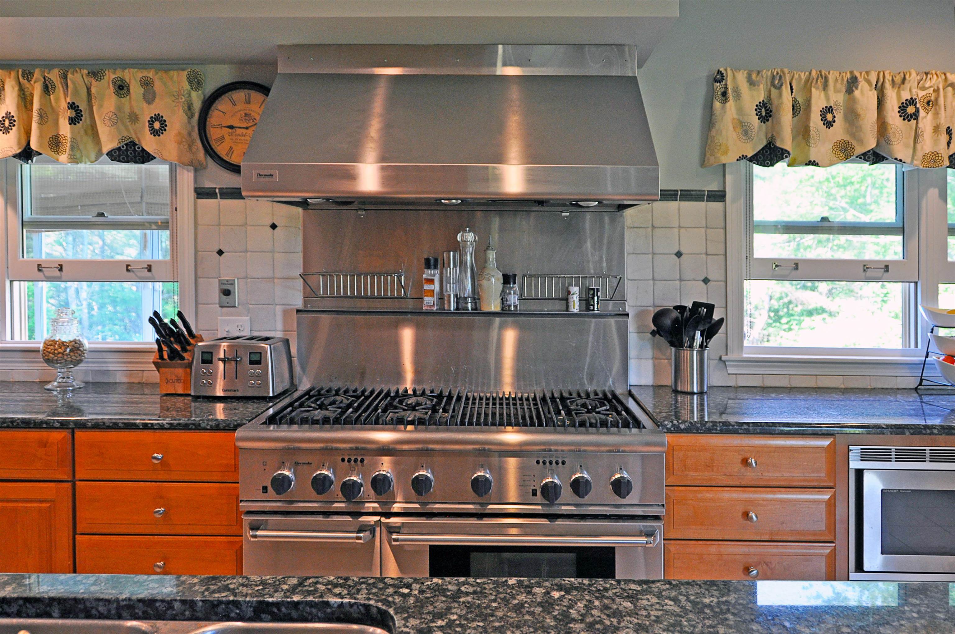 410 Pond Brook Road Colchester, VT 05446 - Photo 5 of 40 Gallery Image 5