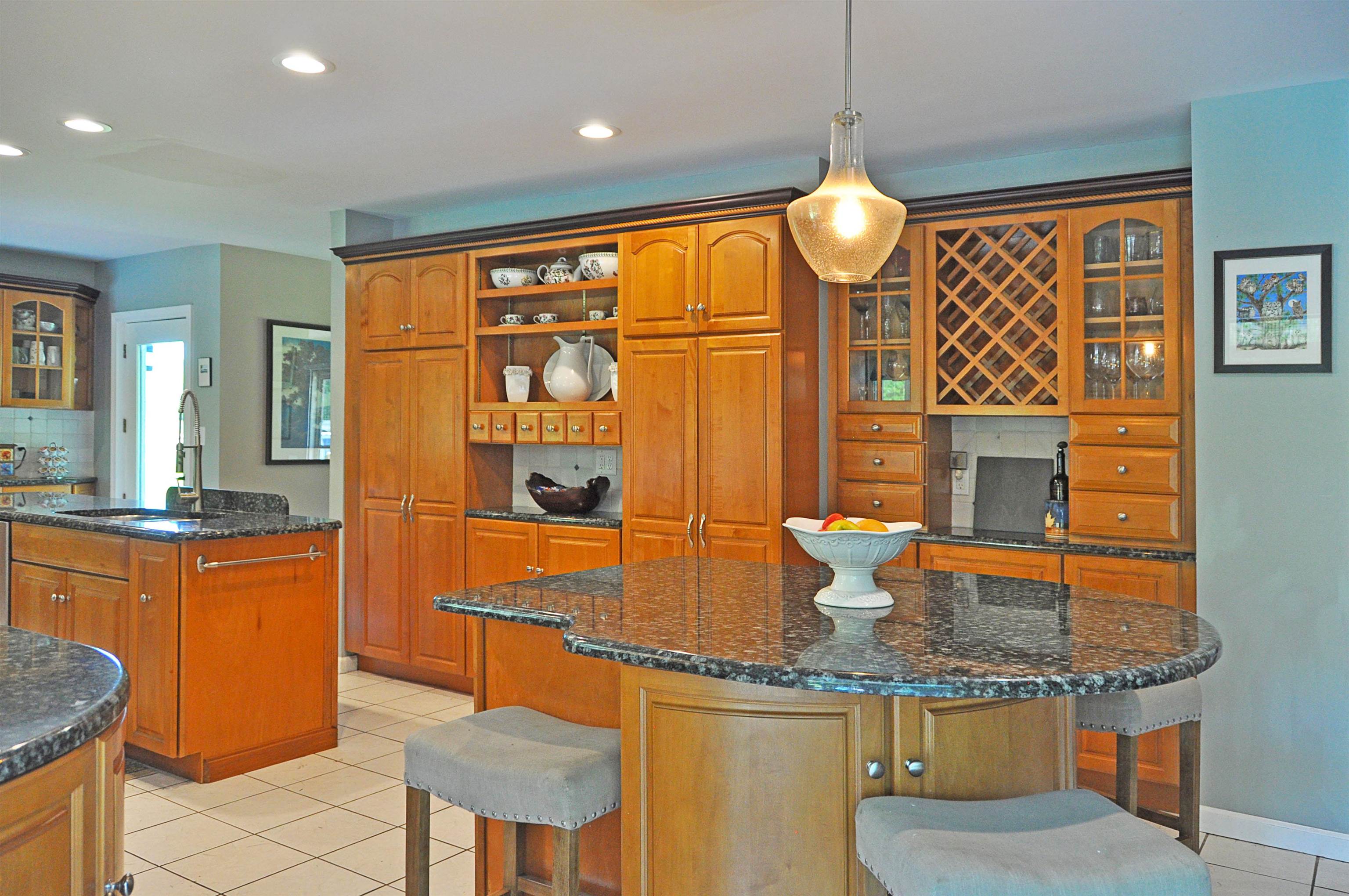 410 Pond Brook Road Colchester, VT 05446 - Photo 7 of 40 Gallery Image 7