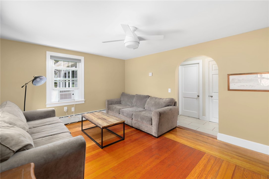 222 Old County Road Smithfield, RI 02917 - Photo 8 of 35