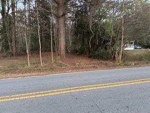 0 Yates Road Atlanta, GA 30337 - Photo 2 of 2 a backyard of a house with lots of green space