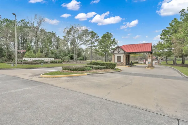 $295,000 | 26 Greenwich Place, Conroe, TX 77384