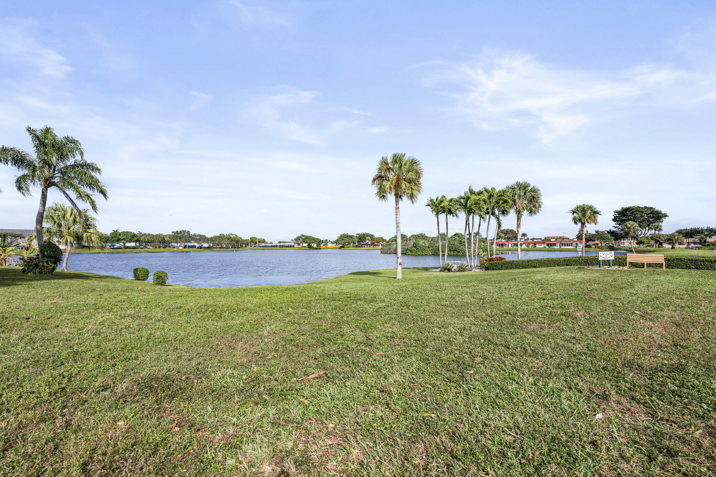 43 Waterford Way Delray Beach, FL 33446 - Photo 5 of 30 _jjl3999