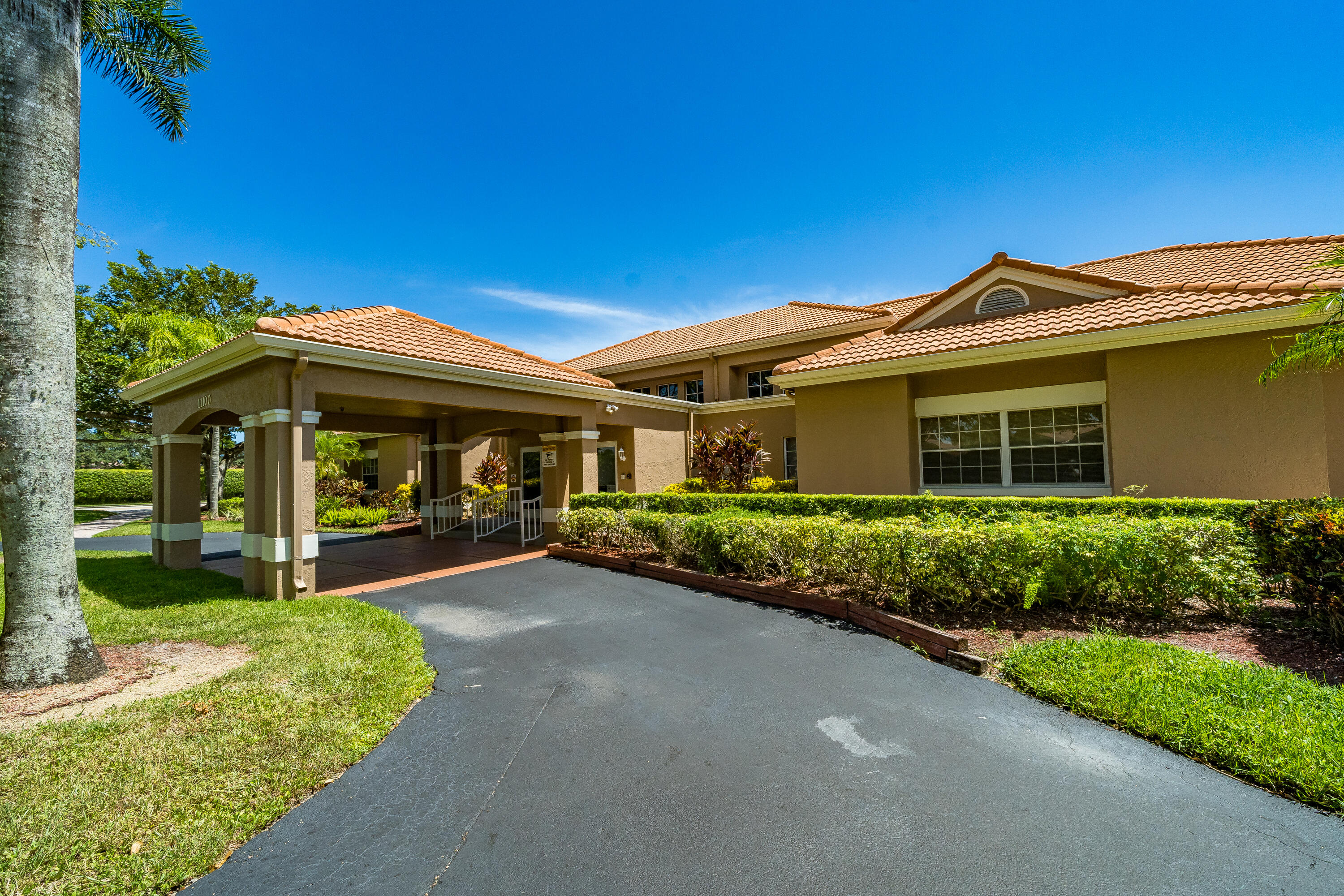 10871 Lakemore Lane, Unit A Boca Raton, FL 33498 - Photo 24 of 31 024