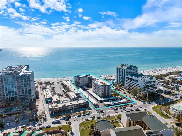 $6,450 | 800 Benjamin Franklin Drive, Unit 608, Sarasota, FL 34236