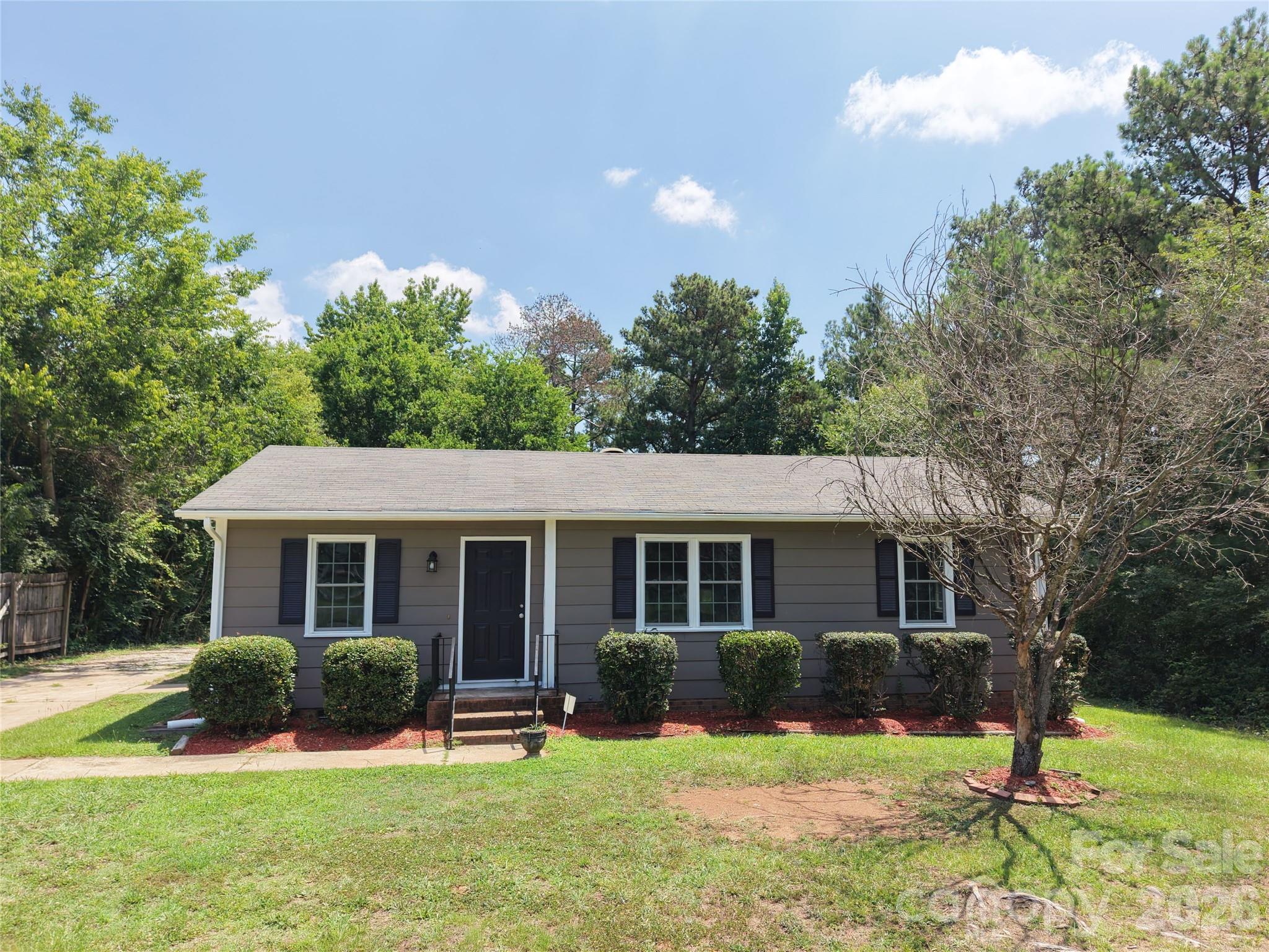 3853 Country Club Road Wadesboro, NC 28170 - Photo 1 of 35