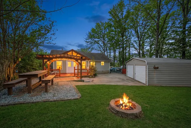 $299,000 | 741 Ringgold Road, Clarksville, TN 37042