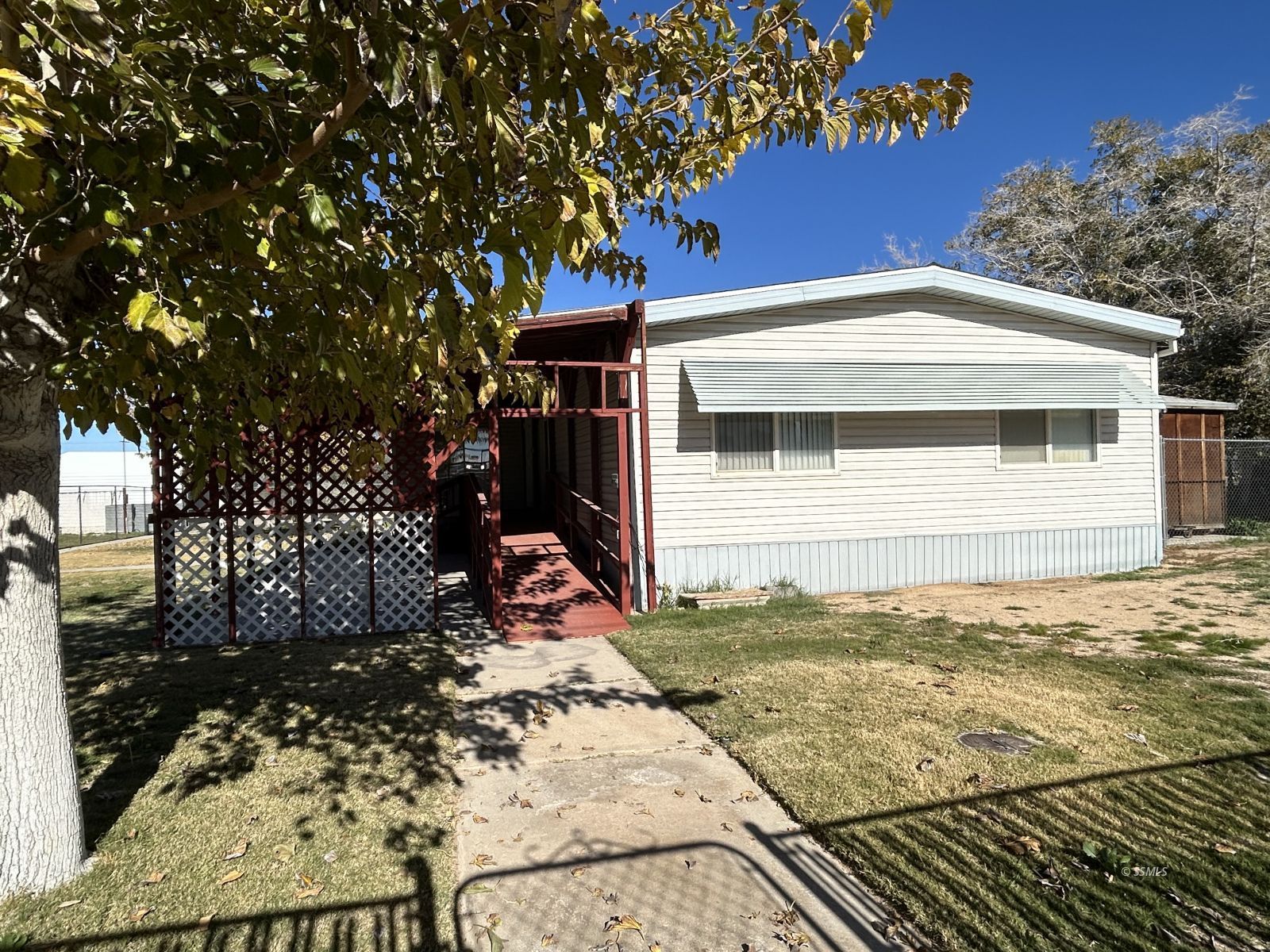 4248 Johnston Avenue Ridgecrest, CA 93555 - Photo 1 of 32 Gallery Image 1