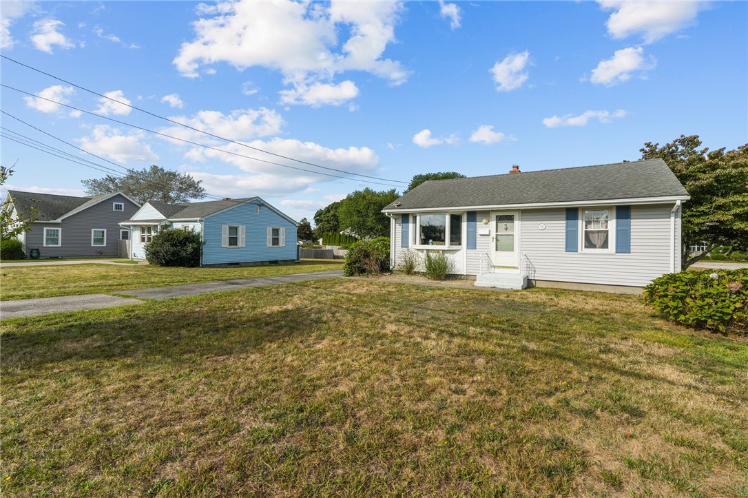 100 Weekapaug Road Westerly, RI 02891 - Photo 2 of 23