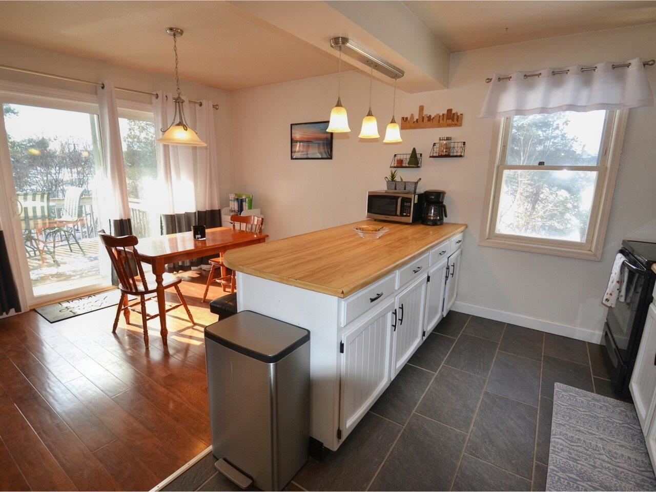 12 Saybrook Road Essex, VT 05452 - Photo 5 of 20 Gallery Image 5