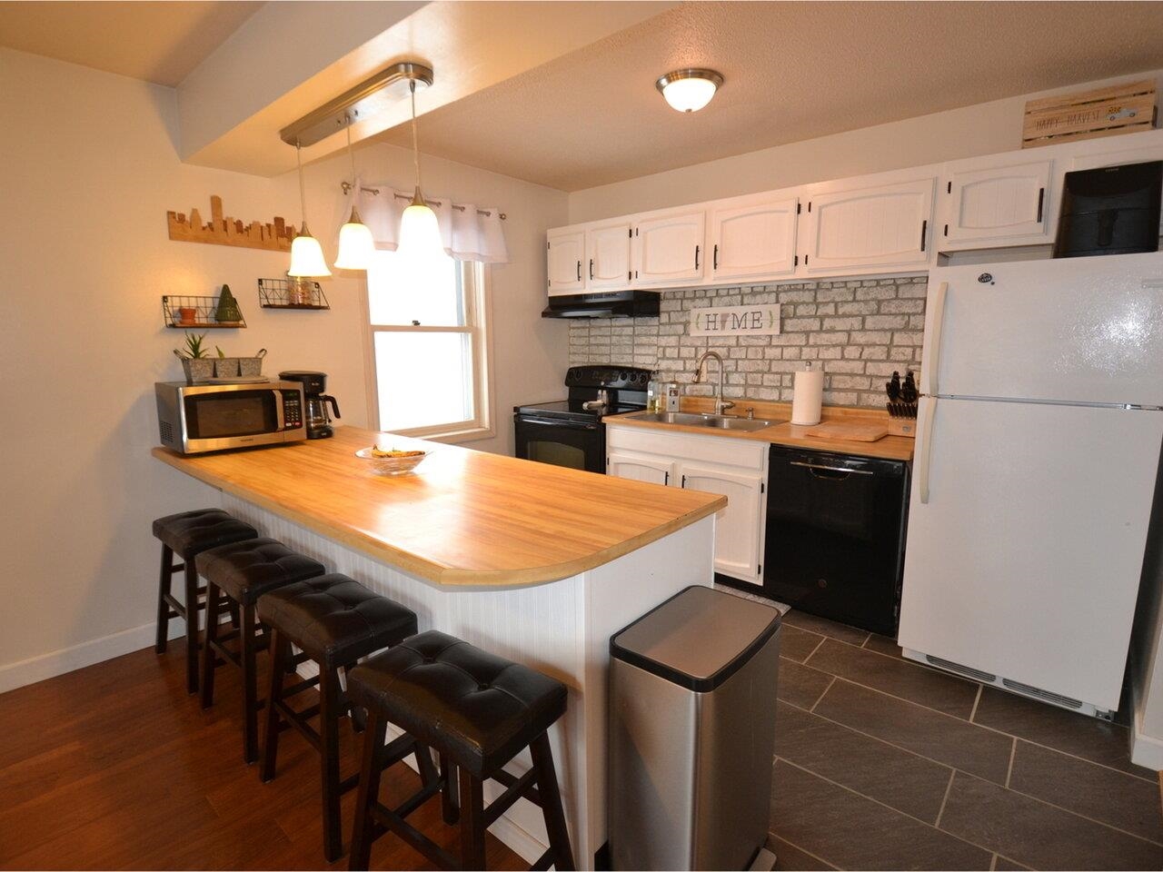 12 Saybrook Road Essex, VT 05452 - Photo 7 of 20 Gallery Image 7