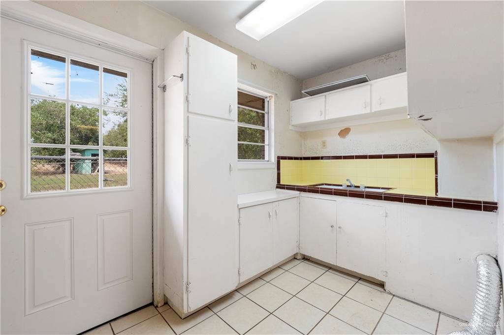 2250 Zillock Road San Benito, TX 78586 - Photo 10 of 19 Gallery Image 10