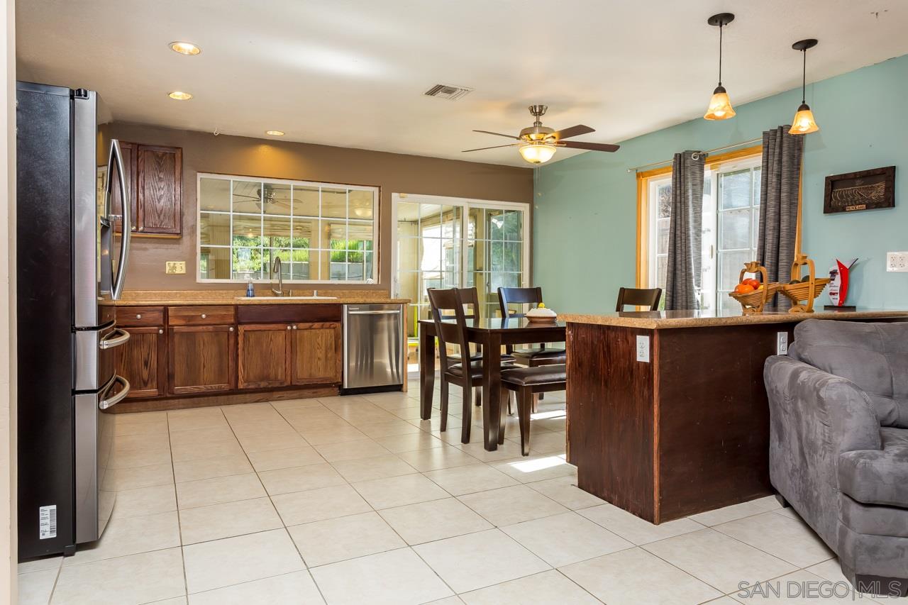 2445 Coach Drive Spring Valley, CA 91978 - Photo 12 of 25 Gallery Image 12