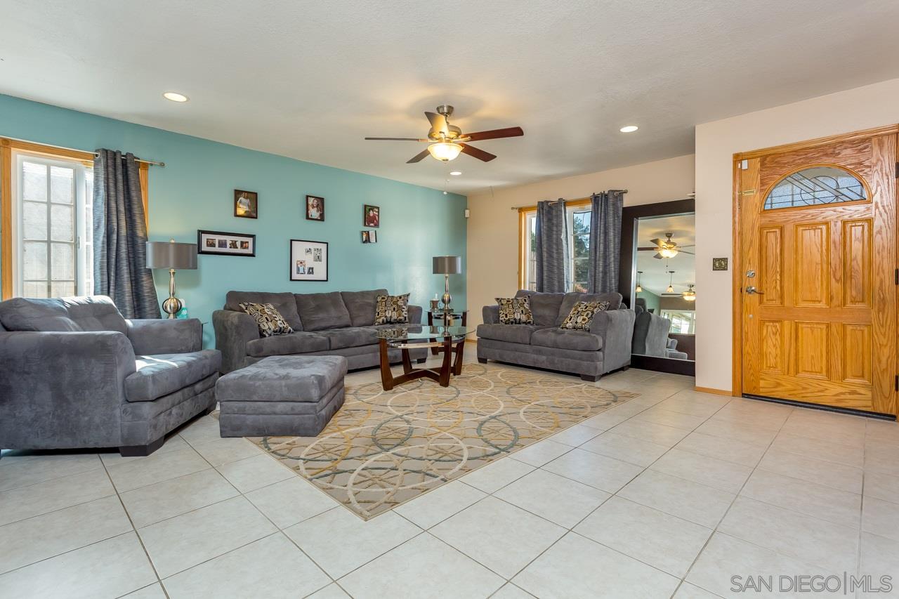 2445 Coach Drive Spring Valley, CA 91978 - Photo 7 of 25 Gallery Image 7