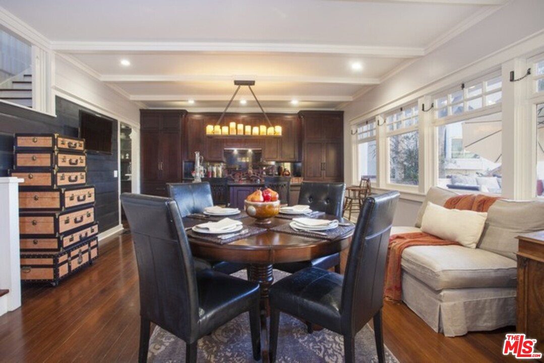 235 Fowling Street Playa del Rey, CA 90293 - Photo 8 of 27 Gallery Image 8