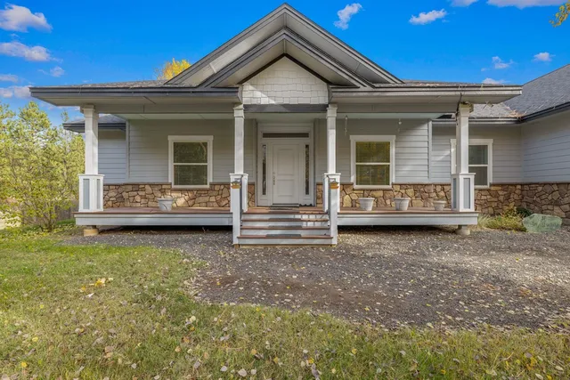 $999,500 | 3900 Ponderosa Court, New Meadows, ID 83654