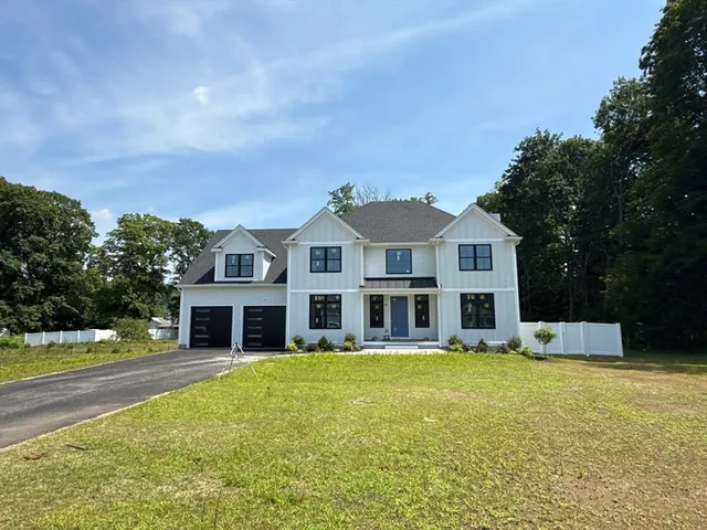 $1,549,000 | 14 Earle Stewart Lane, Wrentham, MA 02093
