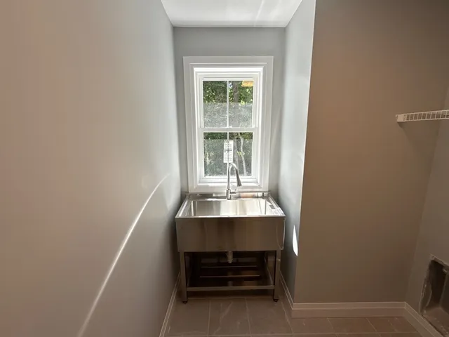 $1,549,000 | 14 Earle Stewart Lane, Wrentham, MA 02093