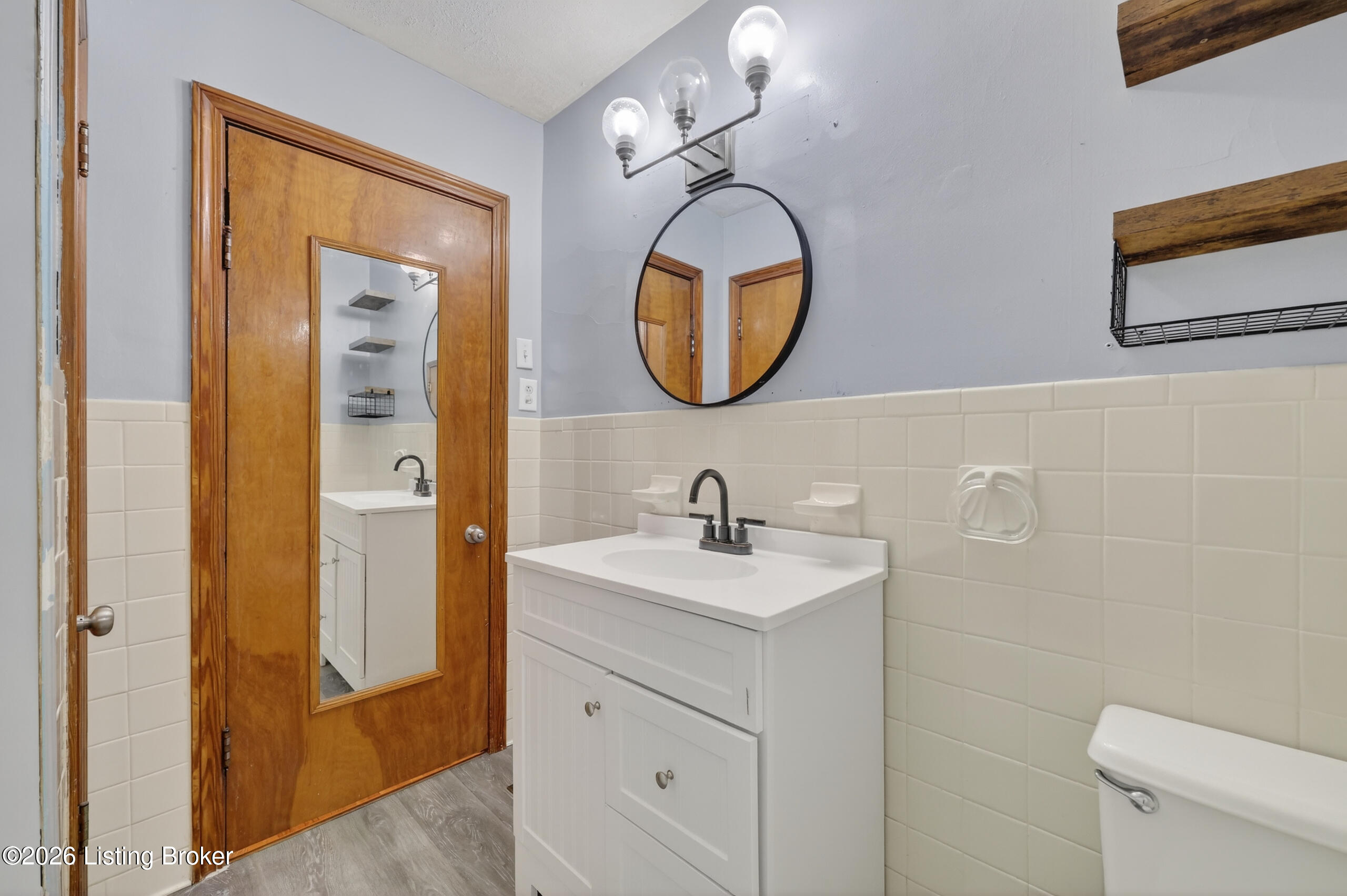 5250 Julia Road Louisville, KY 40258 - Photo 24 of 42 H40A8176