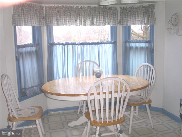 2035 Foulk Road Garnet Valley, PA 19060 - Photo 6 of 18 Kitchen