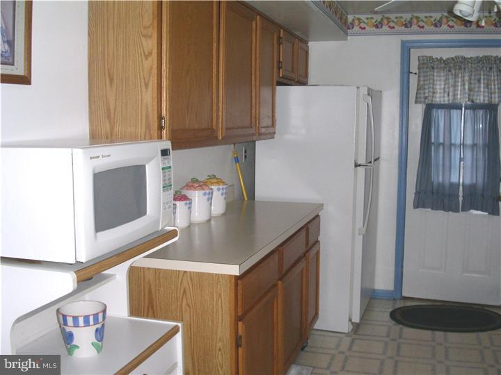 2035 Foulk Road Garnet Valley, PA 19060 - Photo 8 of 18 Kitchen