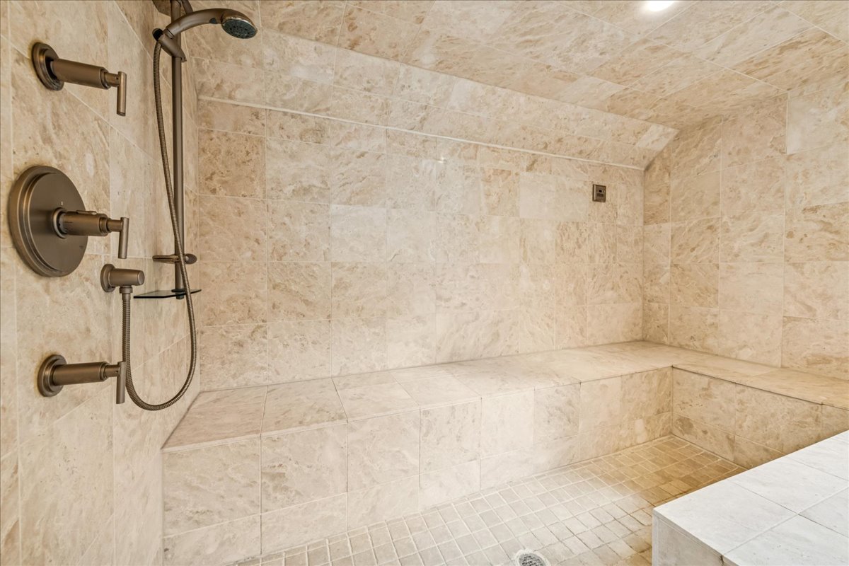 12 East Penny Road South Barrington, IL 60010 - Photo 40 of 61