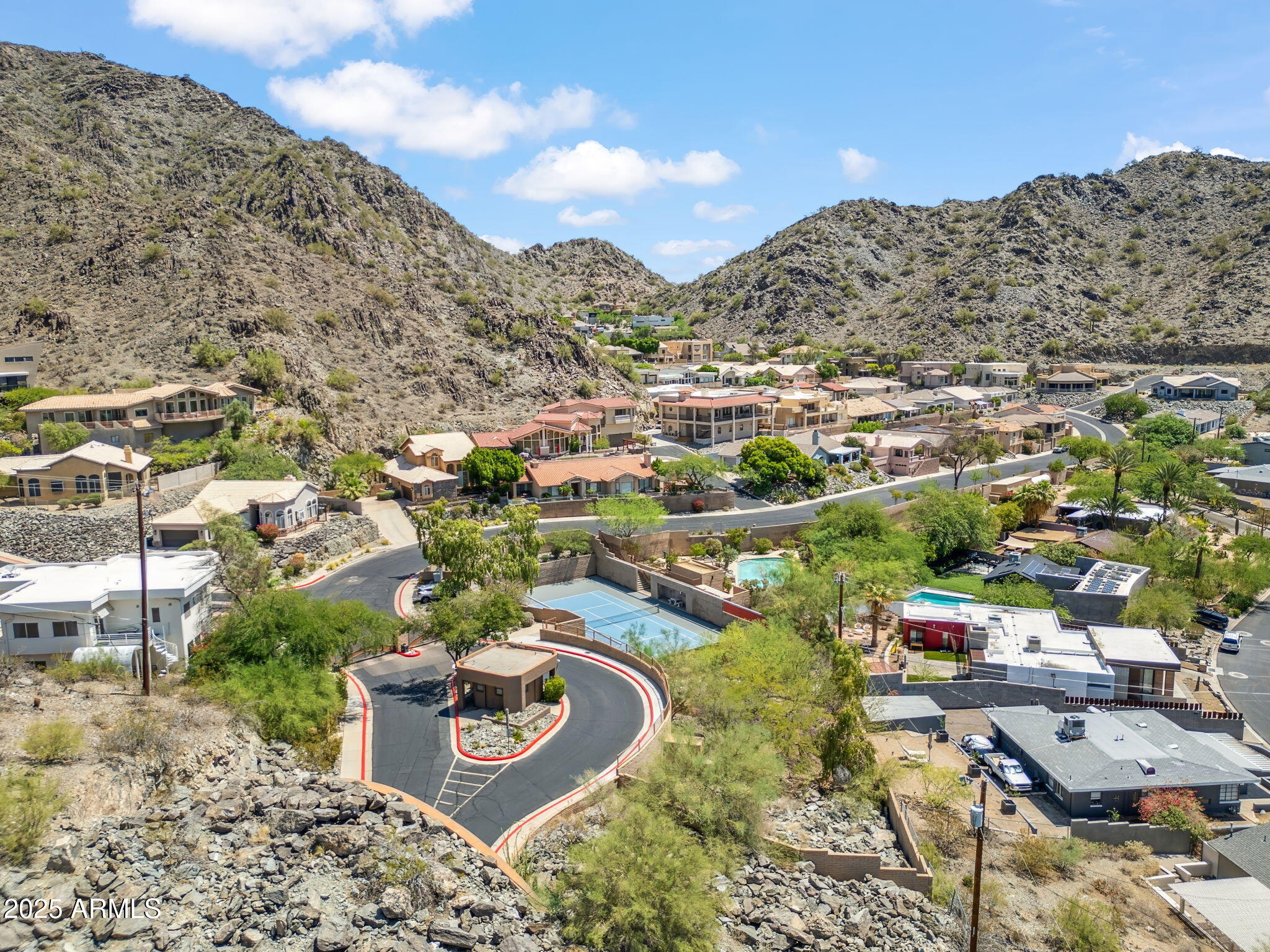 21 West Beryl Avenue Phoenix, AZ 85021 - Photo 31 of 35 a view of a city