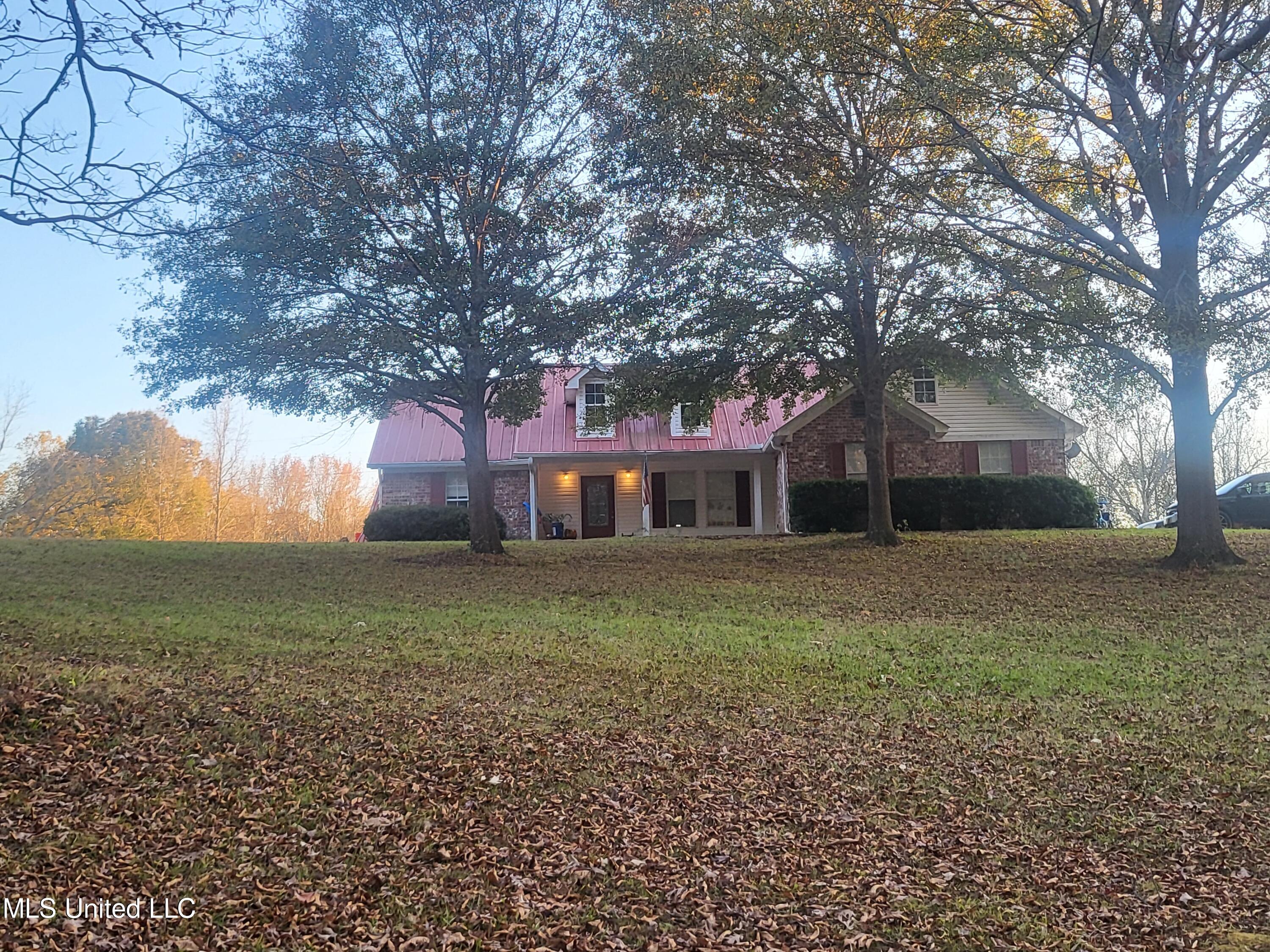257 Jones Road Coldwater, MS 38618 - Photo 1 of 15 20221109_163209