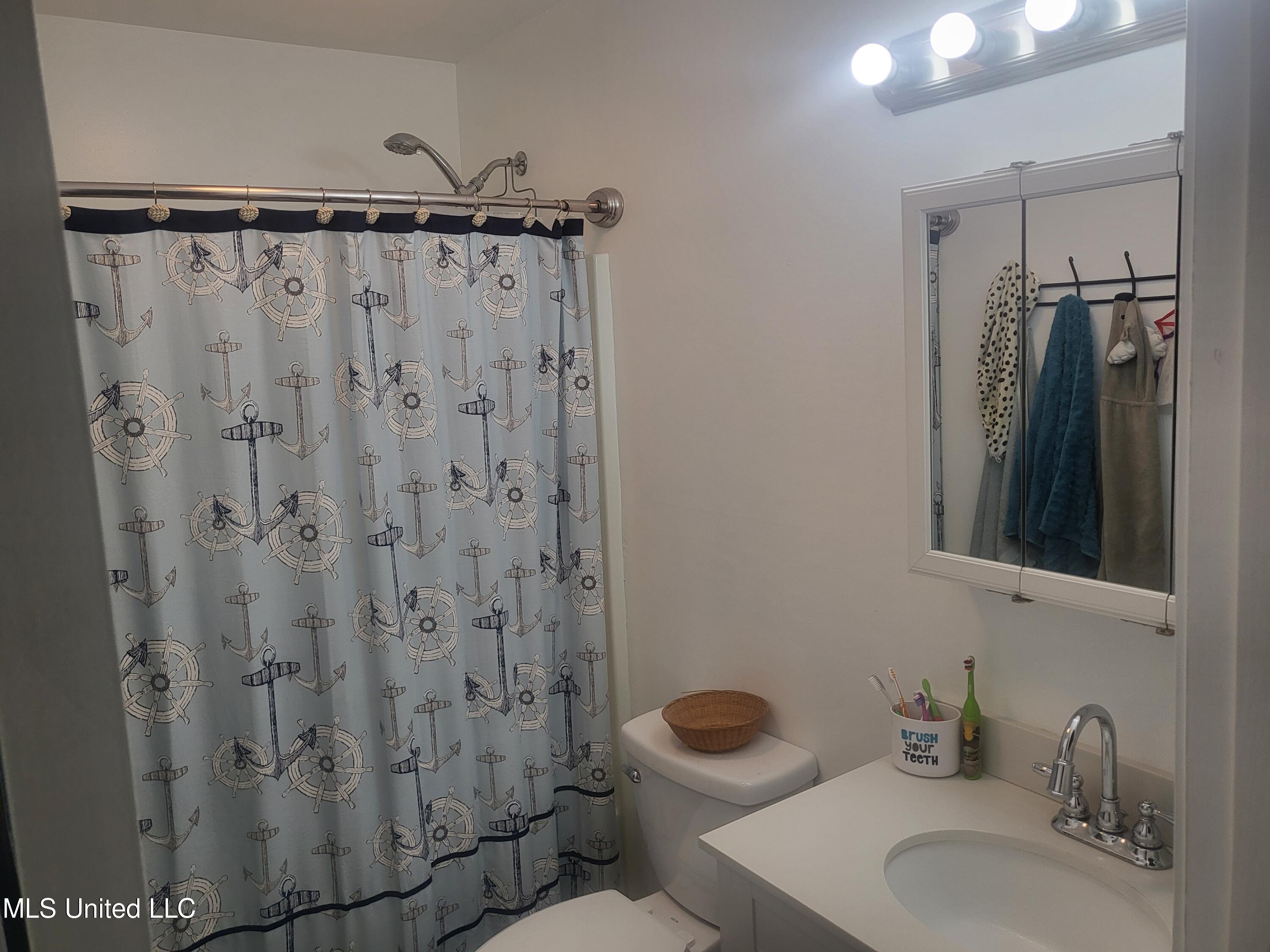 257 Jones Road Coldwater, MS 38618 - Photo 11 of 15 20221109_174602