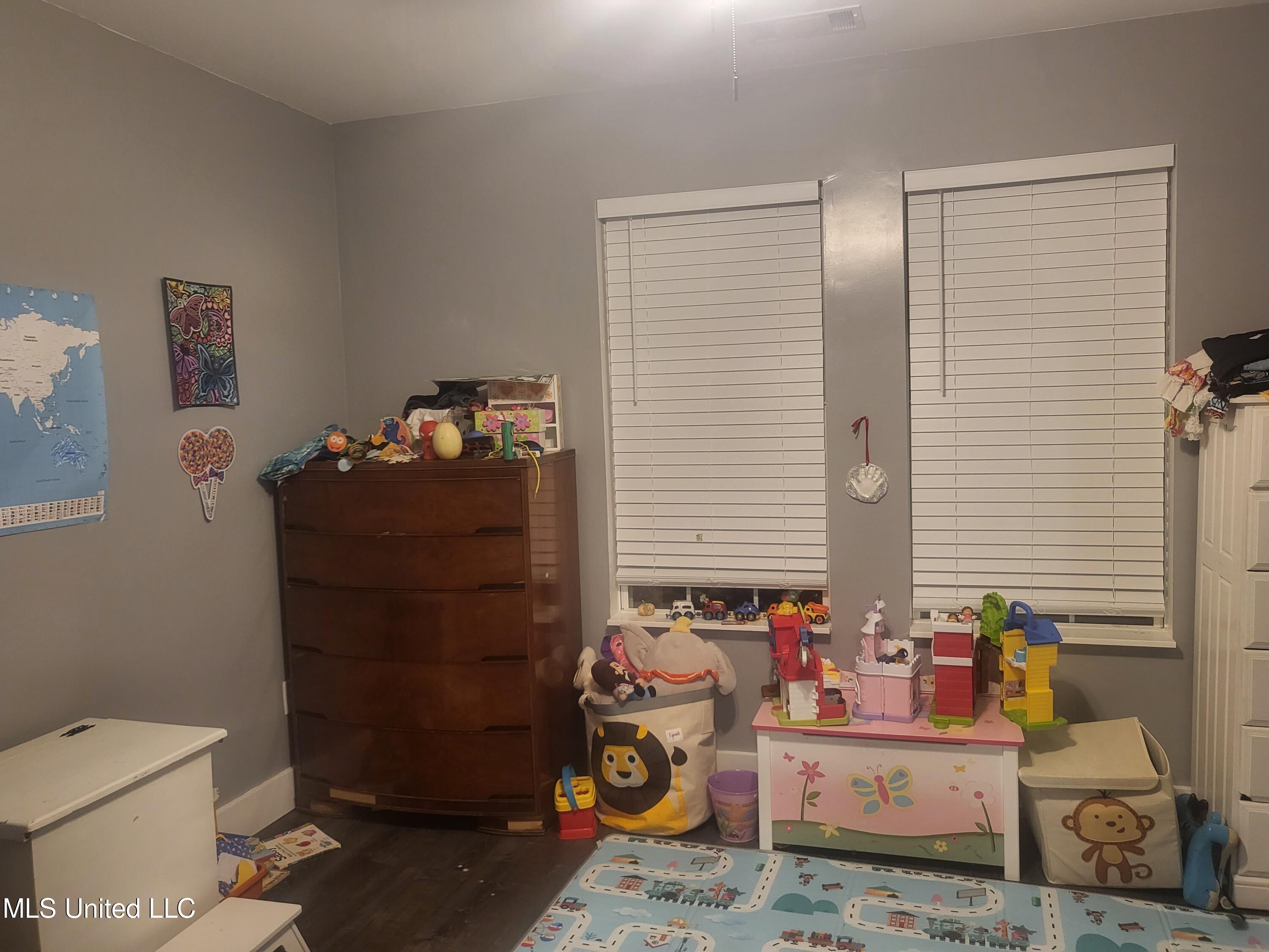 257 Jones Road Coldwater, MS 38618 - Photo 6 of 15 20221109_174404
