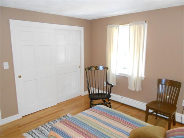 91 Spruce Road Reading, MA 01867 - Photo 11 of 30 Gallery Image 11