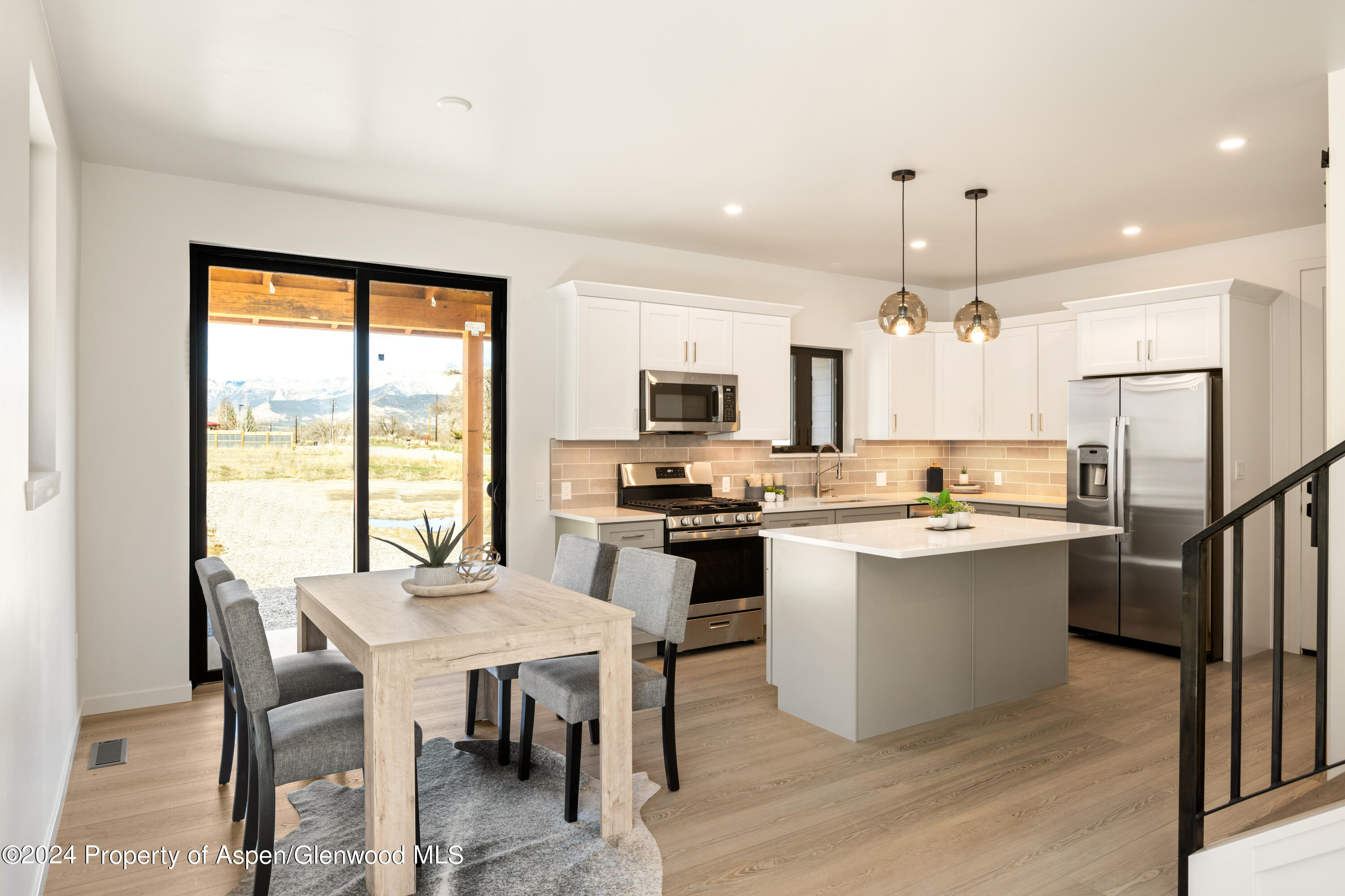 521 Last Chance Drive Rifle, CO 81650 - Photo 7 of 21 Dining/Kitchen
