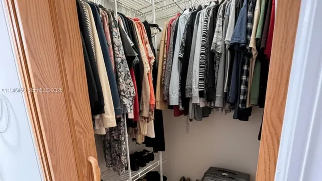 $3,800 | 10417 Northwest 129th Street, Unit MAIN, Hialeah Gardens, FL 33018