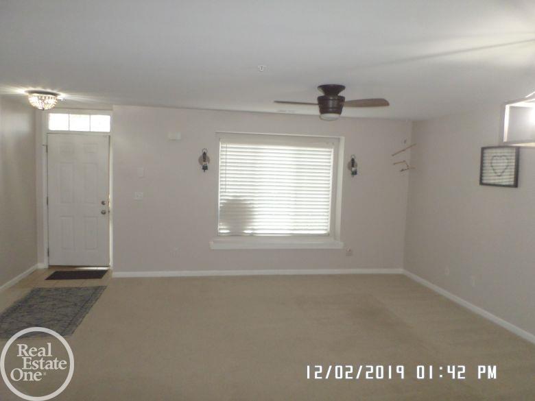 34120 Utica Road, Unit 39 Fraser, MI 48026 - Photo 7 of 17 Gallery Image 7
