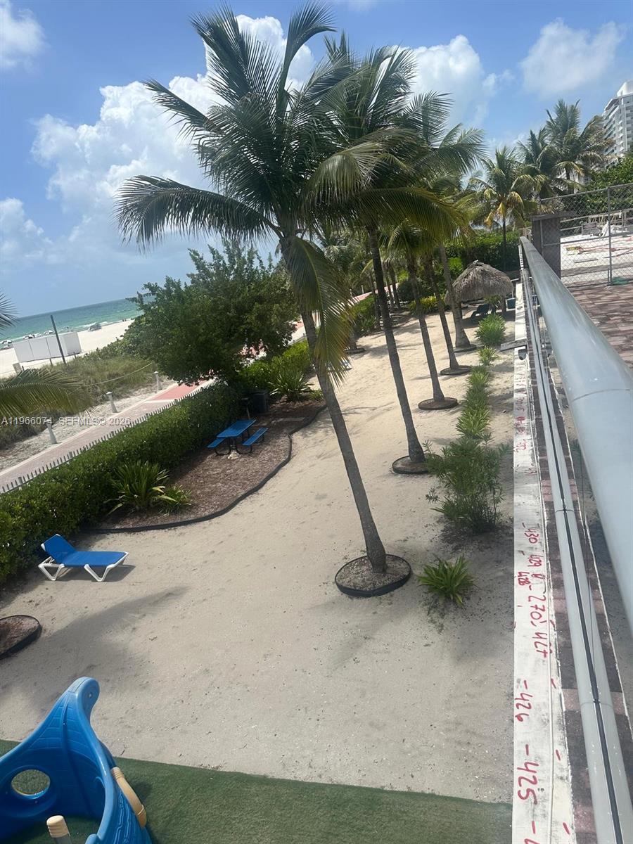 6039 Collins Avenue, Unit 1625 Miami Beach, FL 33140 - Photo 44 of 45 a view of a backyard