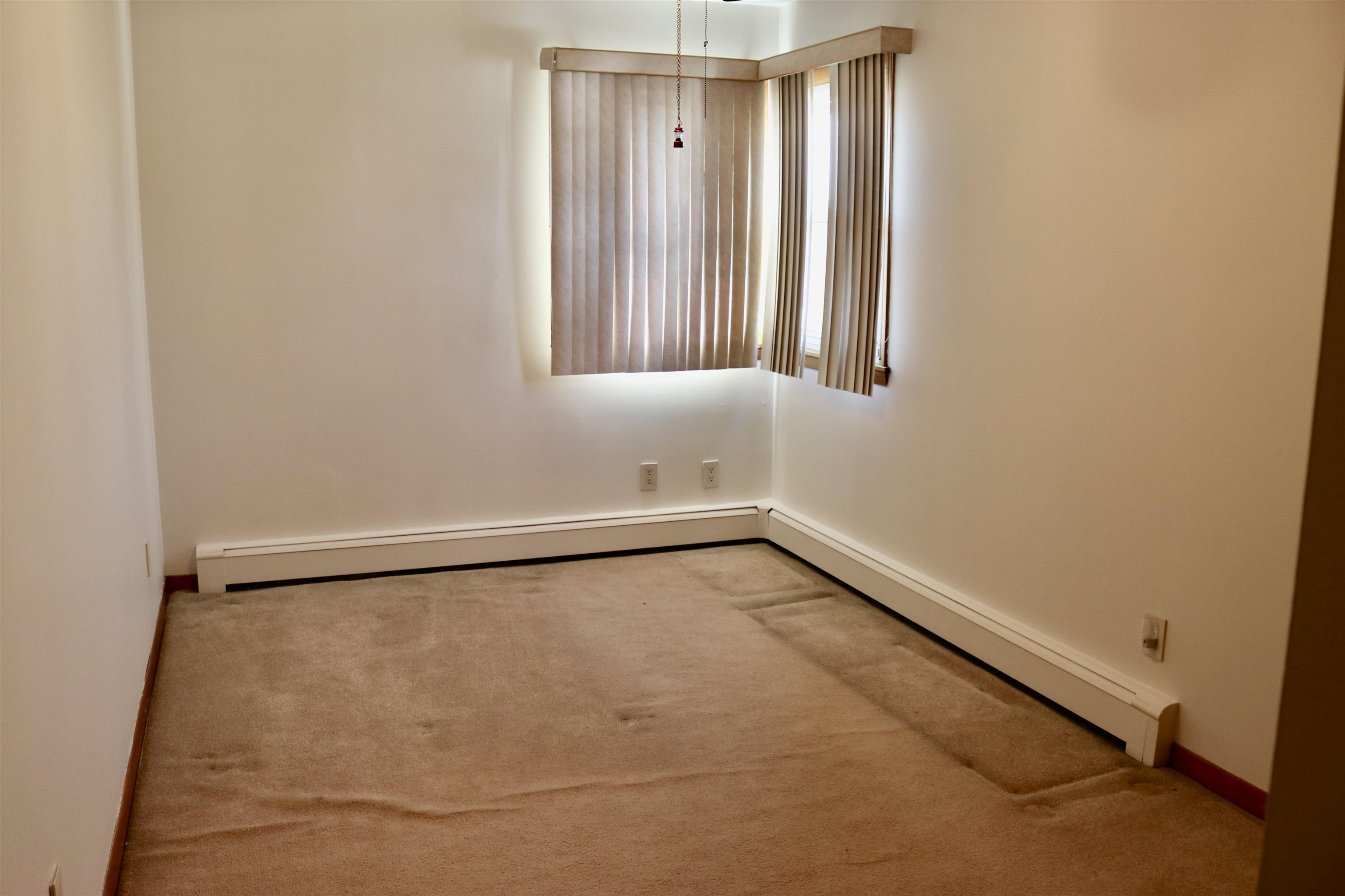 768 4th Street Secaucus, NJ 07094 - Photo 16 of 38