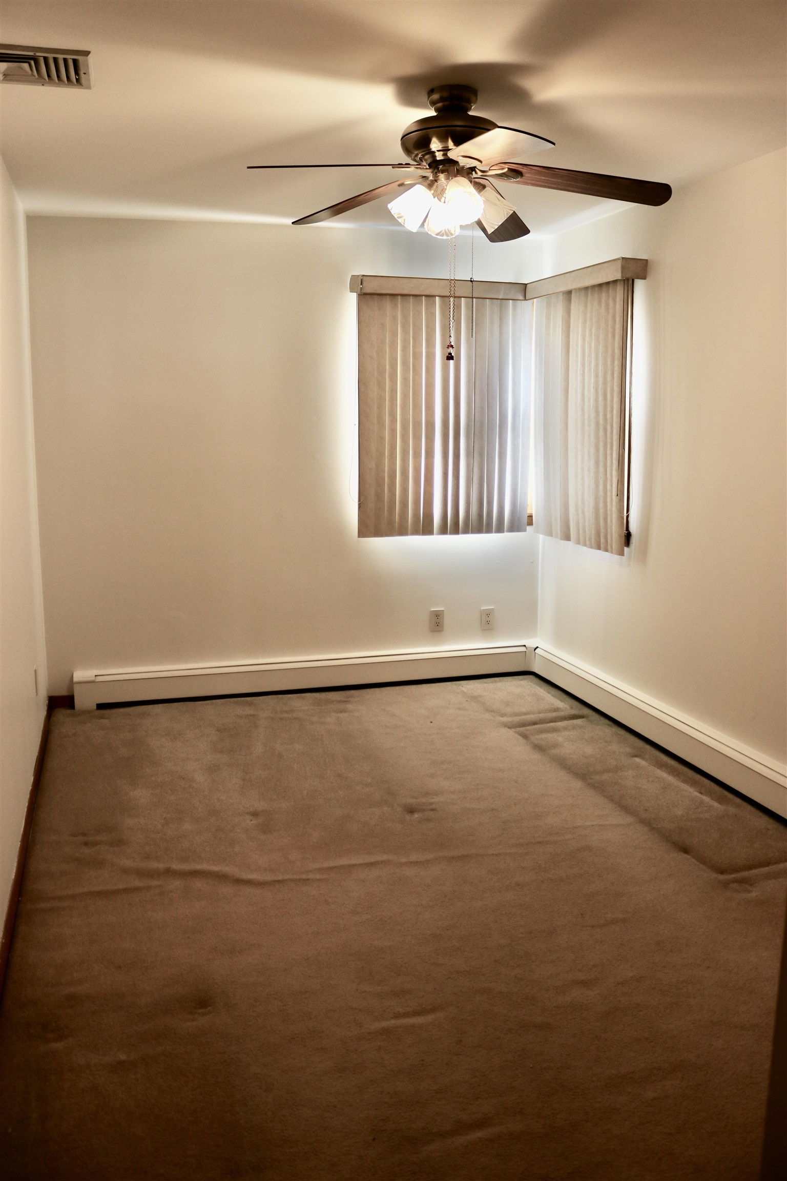 768 4th Street Secaucus, NJ 07094 - Photo 17 of 38