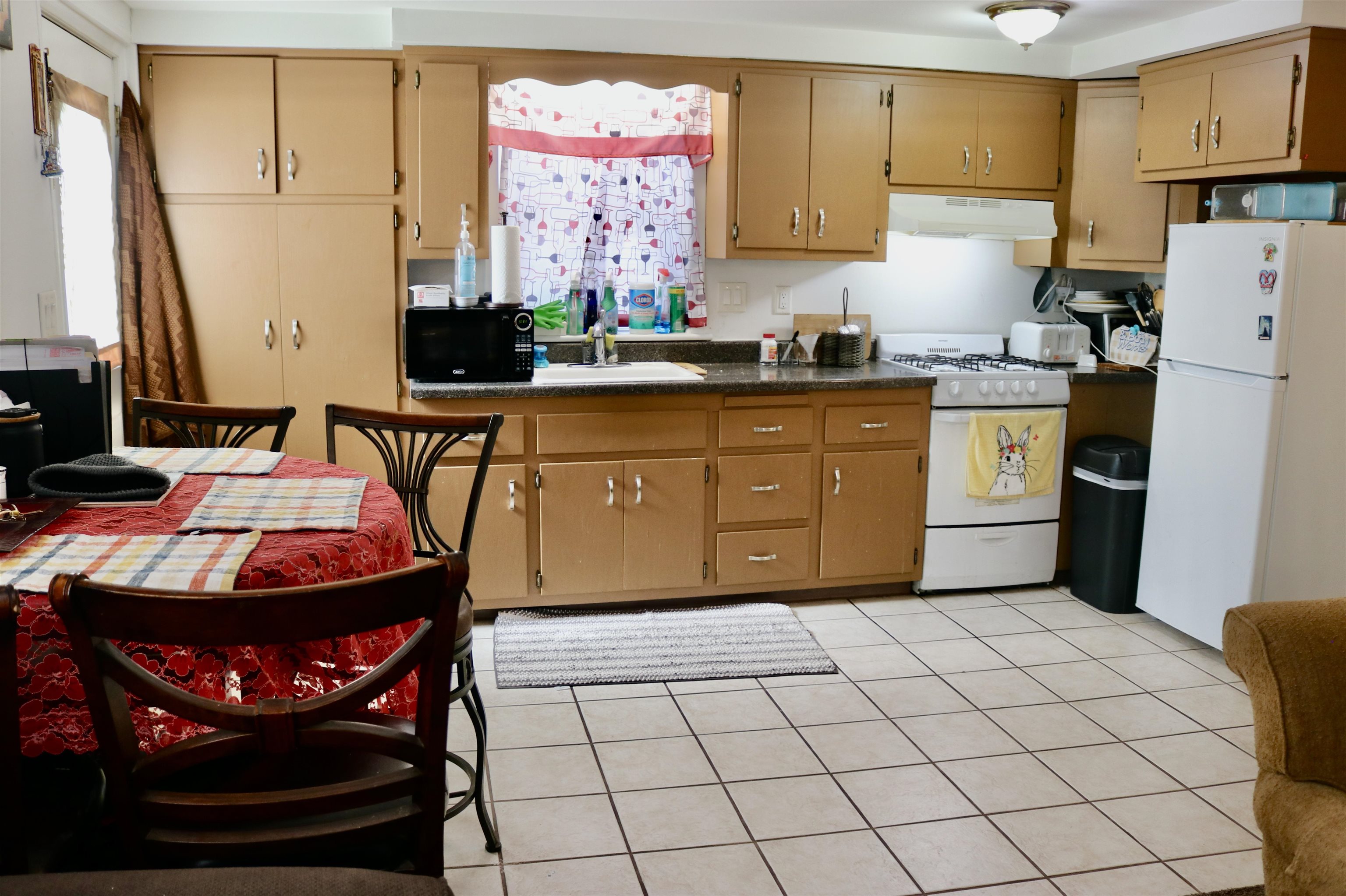 768 4th Street Secaucus, NJ 07094 - Photo 28 of 38