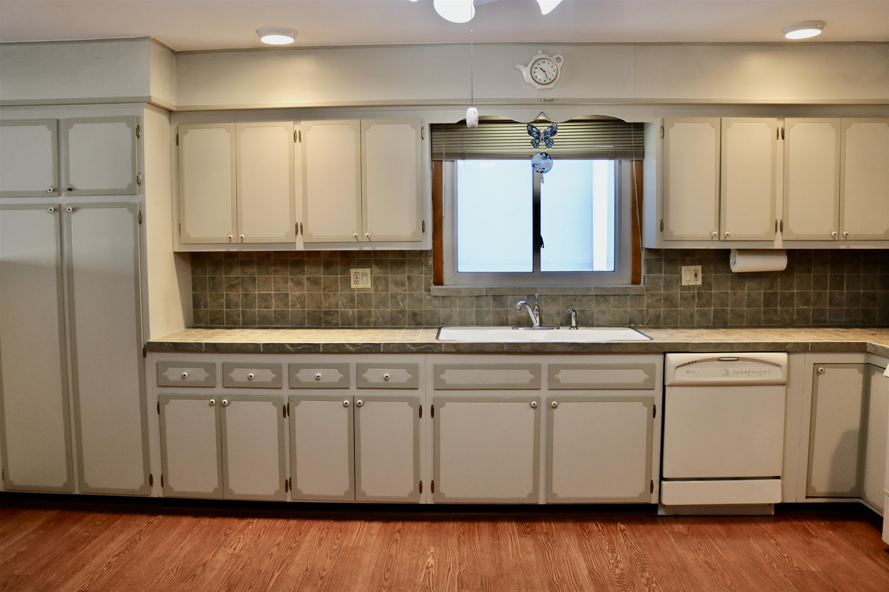 768 4th Street Secaucus, NJ 07094 - Photo 7 of 38