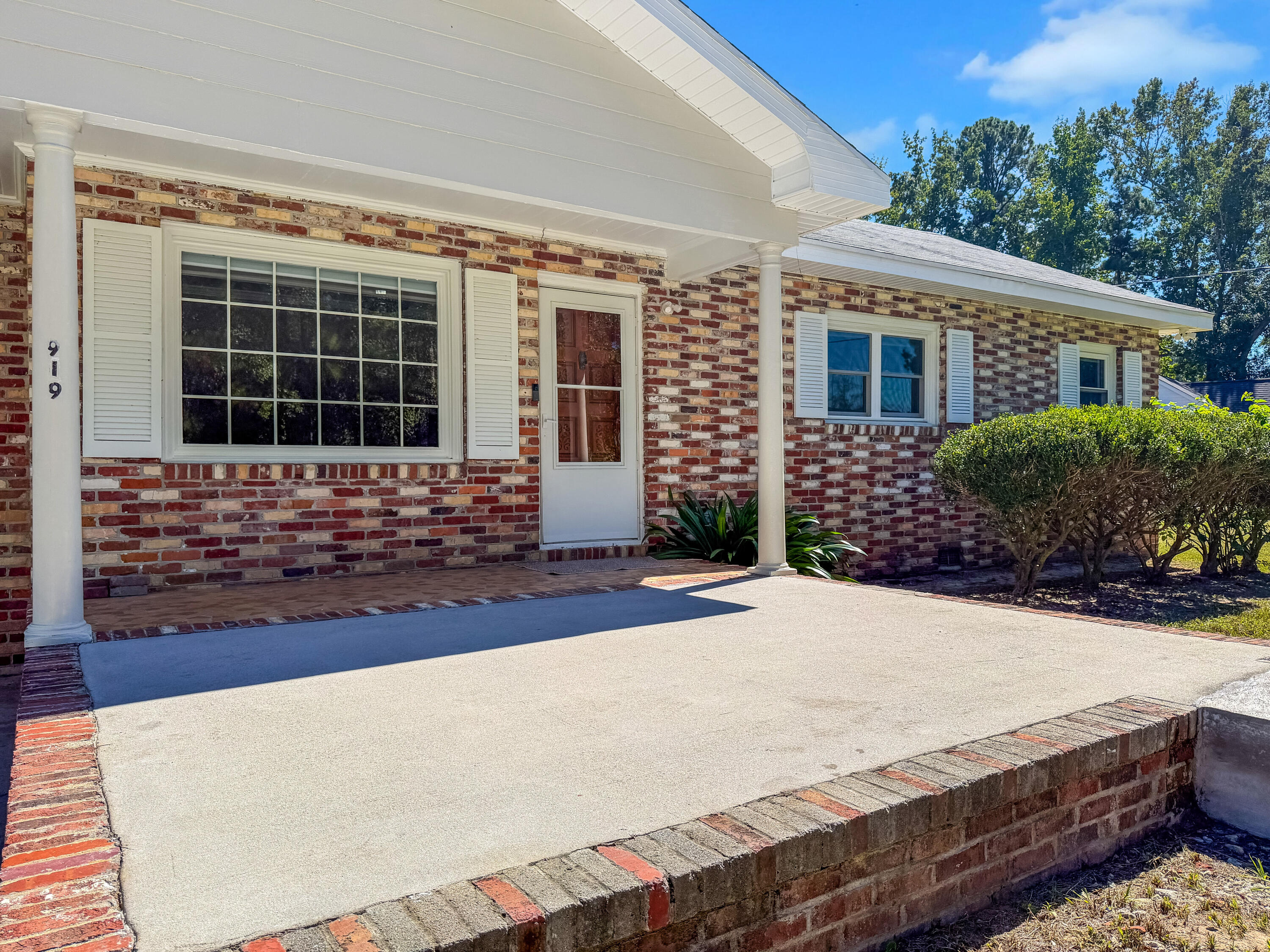919 Rodney Road Orangeburg, SC 29115 - Photo 13 of 48 IMG_1594