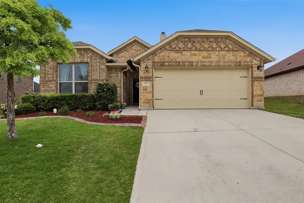 $407,500 | 3017 Ridgemont Court, Weatherford, TX 76086