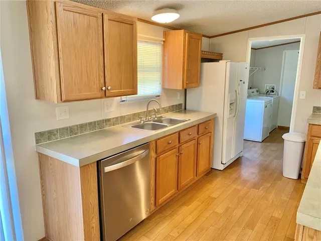 $259,900 | 12752 Southeast 9th Place, Gainesville, FL 32641