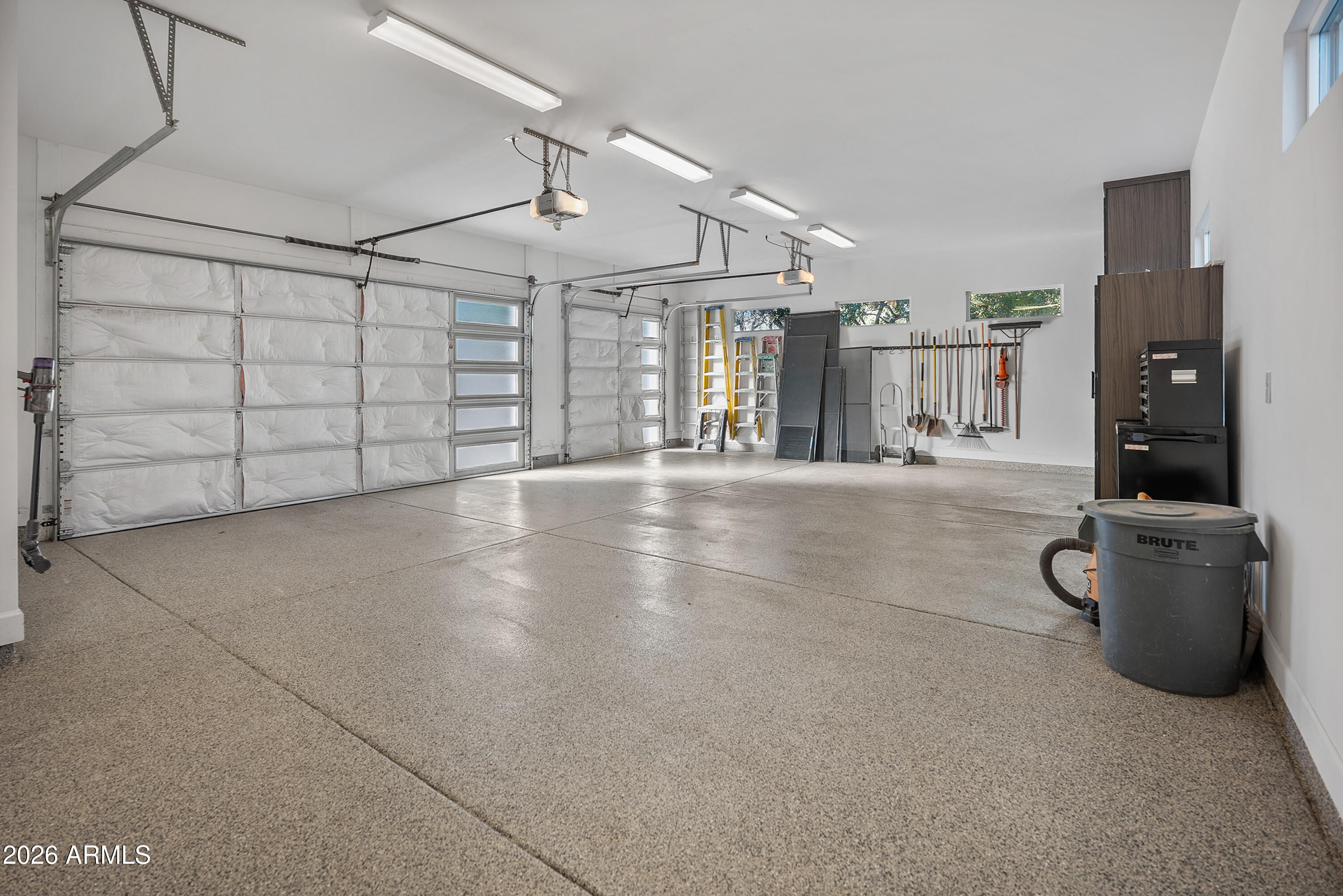 4445 North 29th Place Phoenix, AZ 85016 - Photo 39 of 39 3-Car Garage